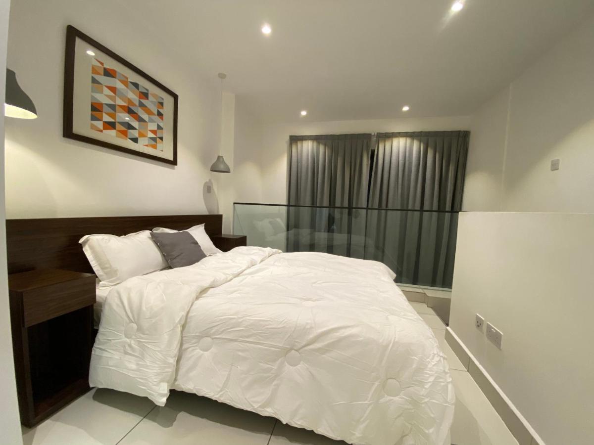 One Bedroom Apartment At A Embassy Gardens Cantonments Accra Exterior photo